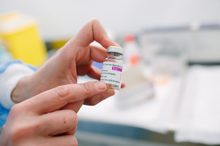 Egypt bust rumours of vaccines available at pharmacies