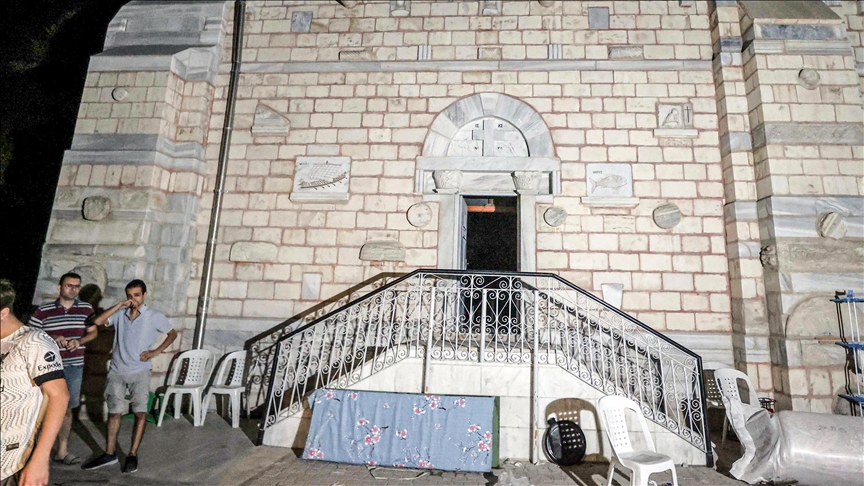 Israel attacks an Orthodox church in Gaza