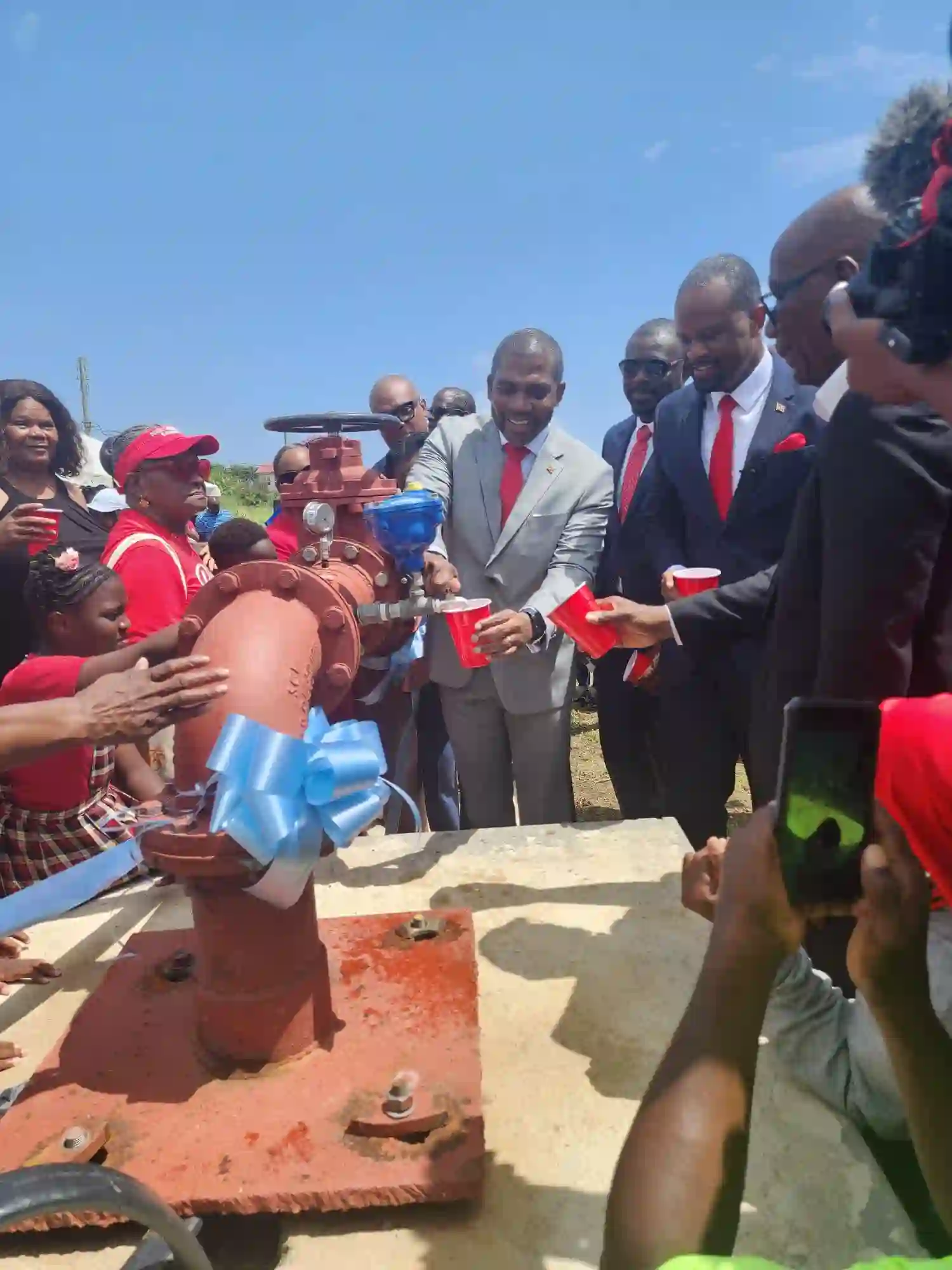 PM Drew express happiness over restoration of water supply in Cayon