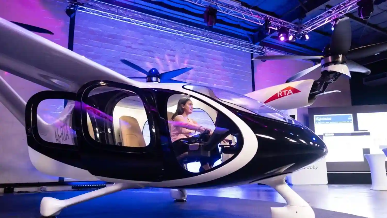 Comfort, convenience, and efficiency converge at 500 to 1,000 meters above ground, where noise levels are a mere whisper at 45 decibels