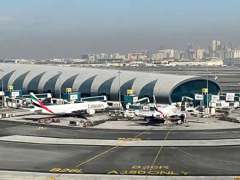 Dubai International Airport Restricts Access to Passengers Only During Peak Travel Periods