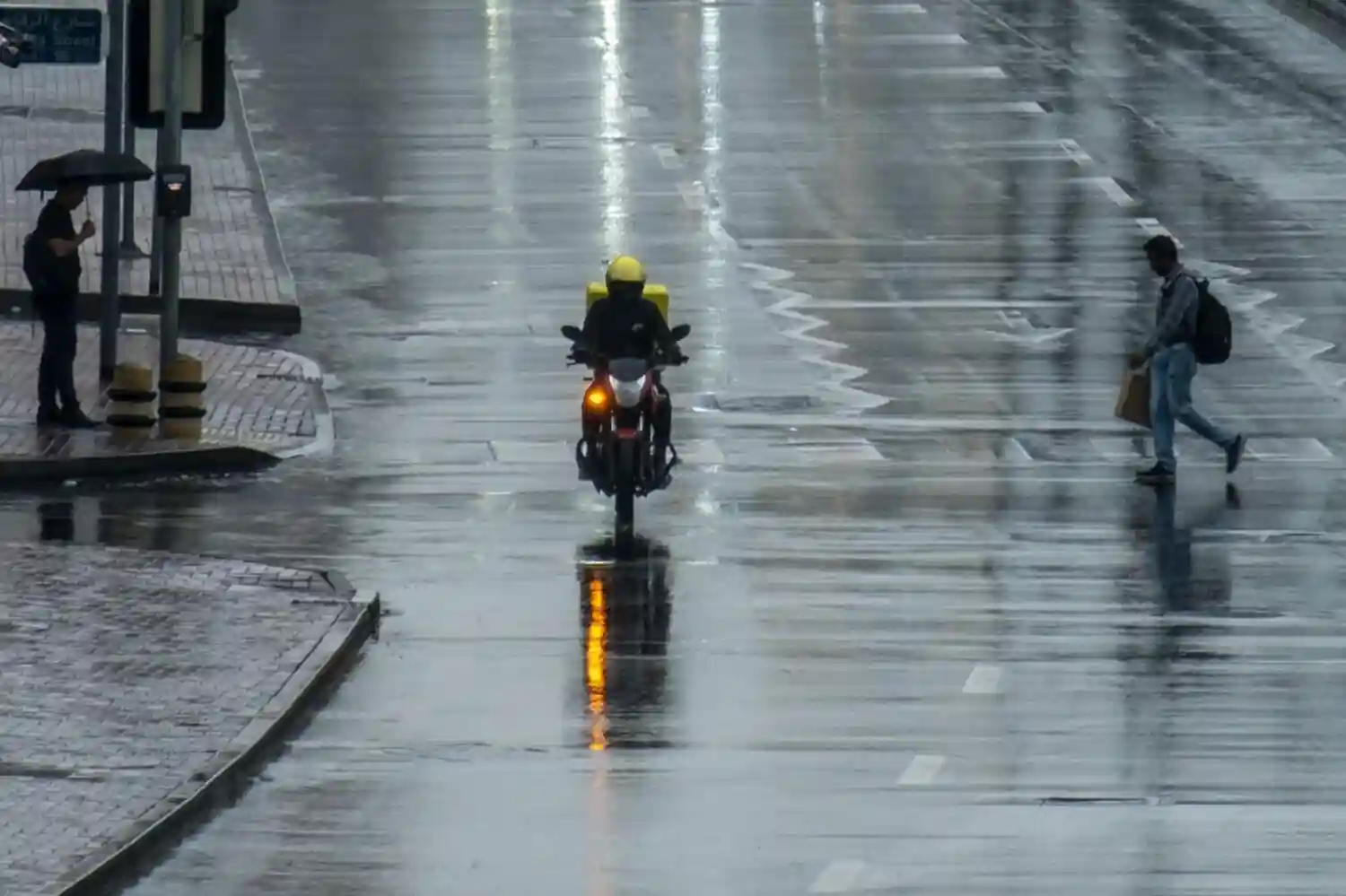 UAE Residents Brace for Rainfall as Weather Conditions Shift